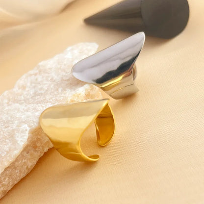 Bague Ajustable " CELINE"